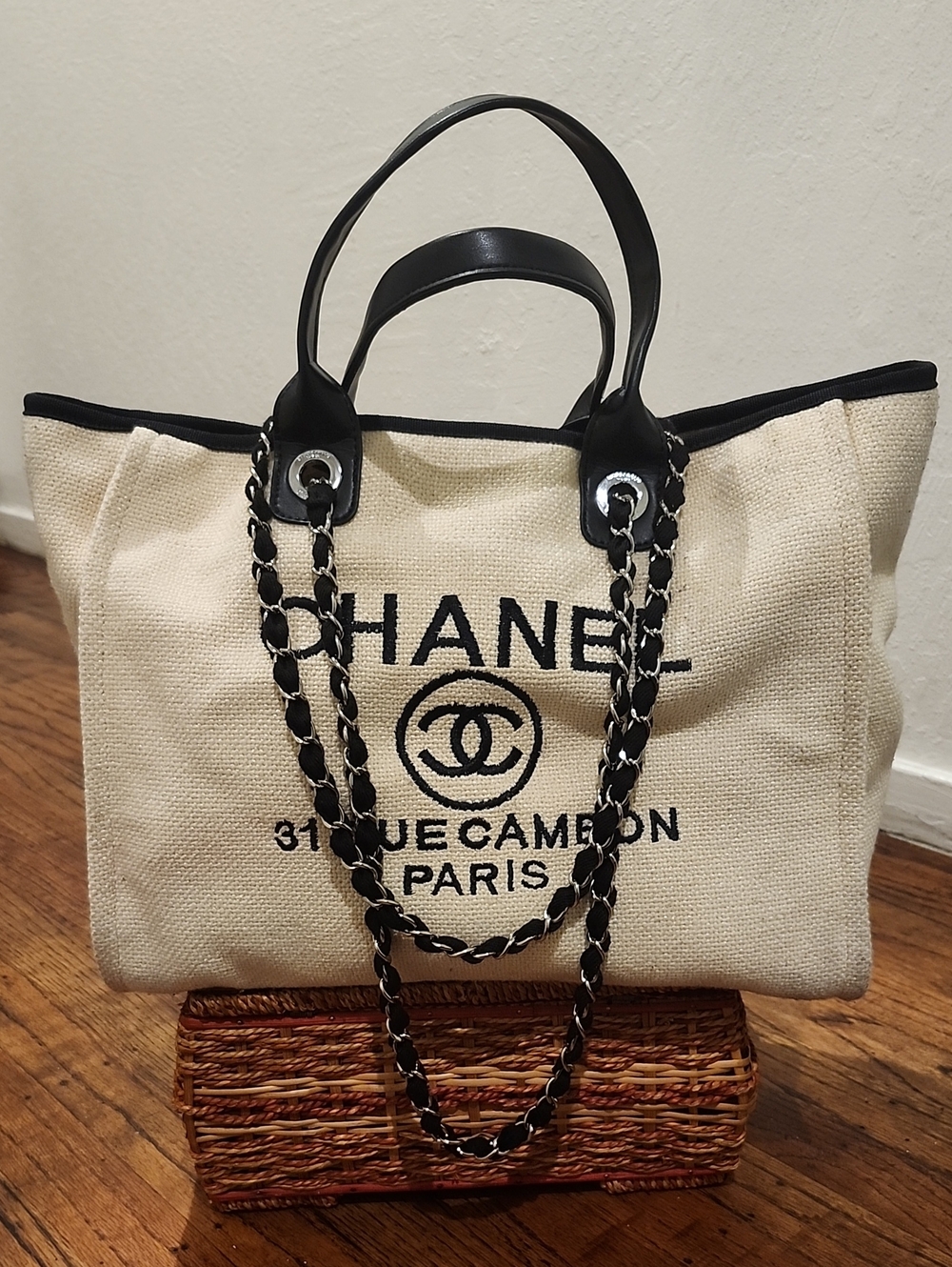 CHANEL Medium Deauville Tote Bag